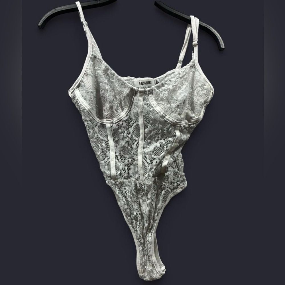 Coquette Missguided White Lace Floral Bodysuit One Piece Size 8
